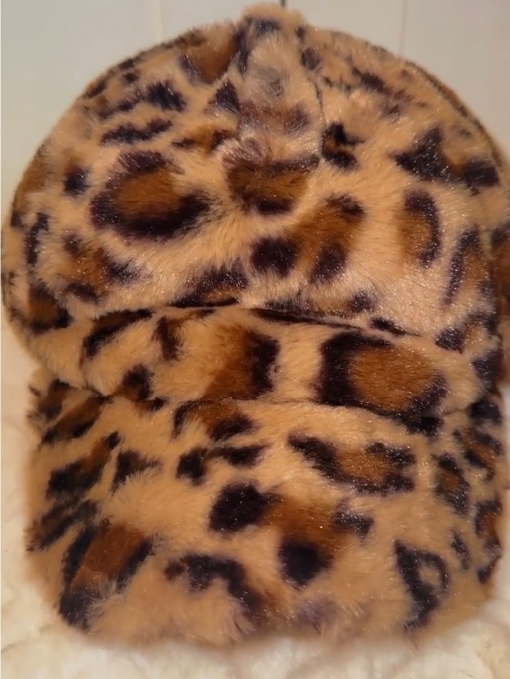Faux Fur Leopard Print Cap - Women's Fashion Hat